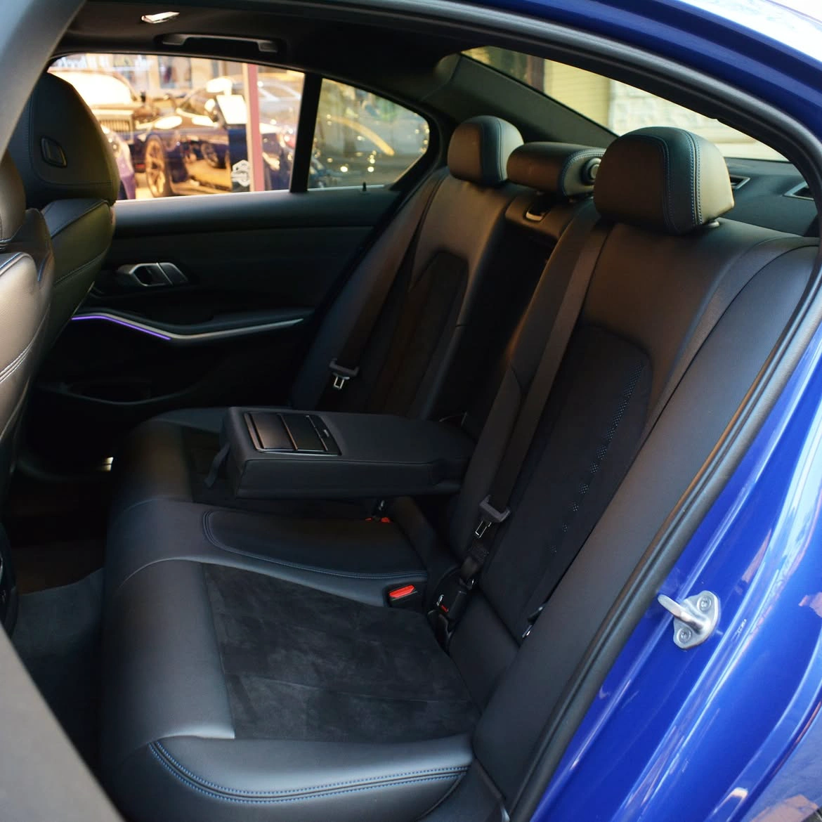 BMW 330i 2021 — photo 8 for sale in Qatar