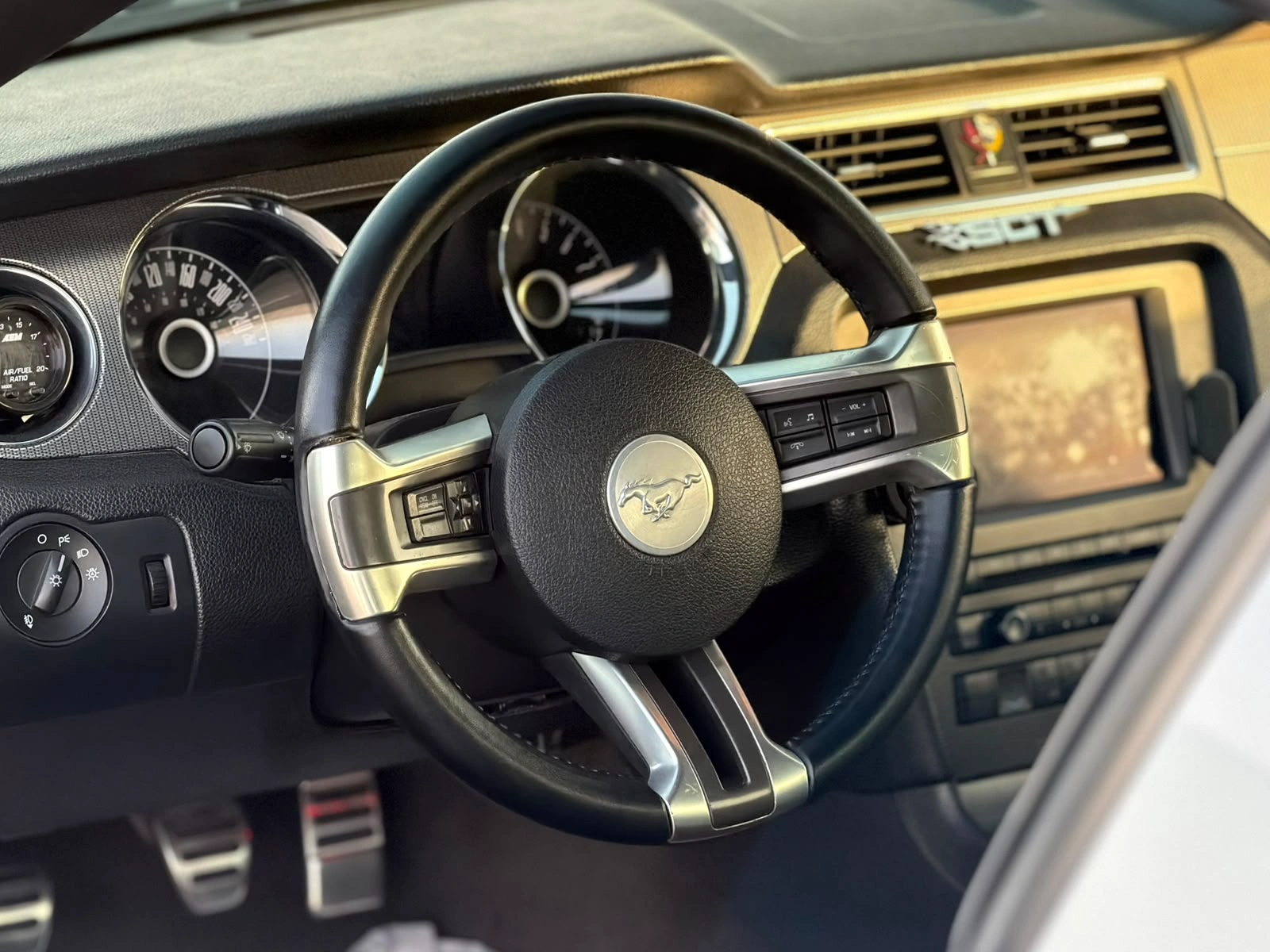 Ford Mustang 2014 — photo 12 for sale in Qatar