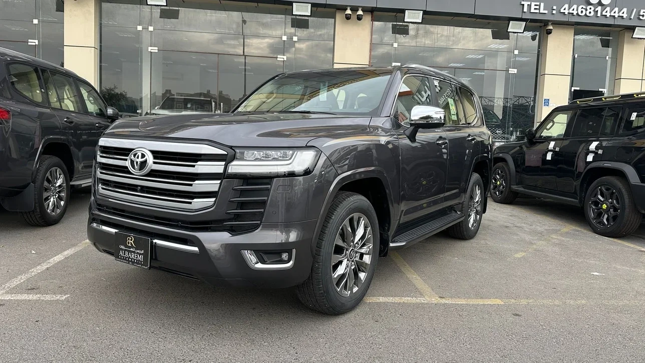Toyota Land Cruiser VX 2023