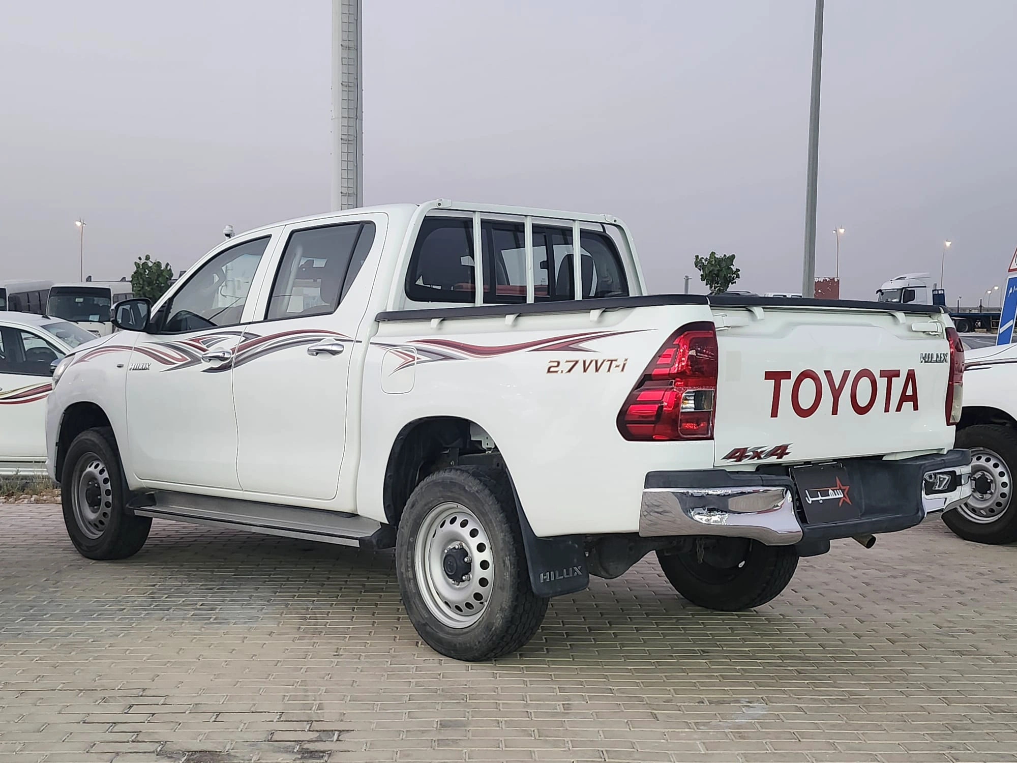 Toyota Hilux 2022 — photo 4 for sale in Qatar