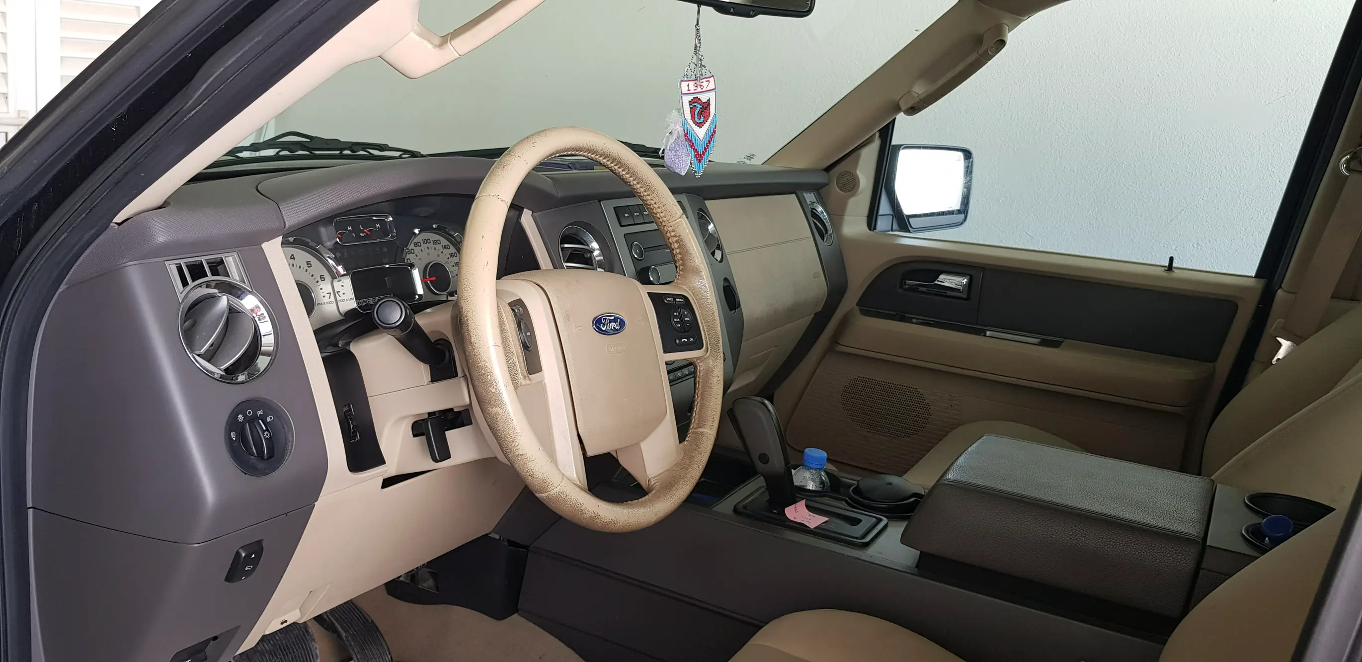 Ford Expedition 2 2011