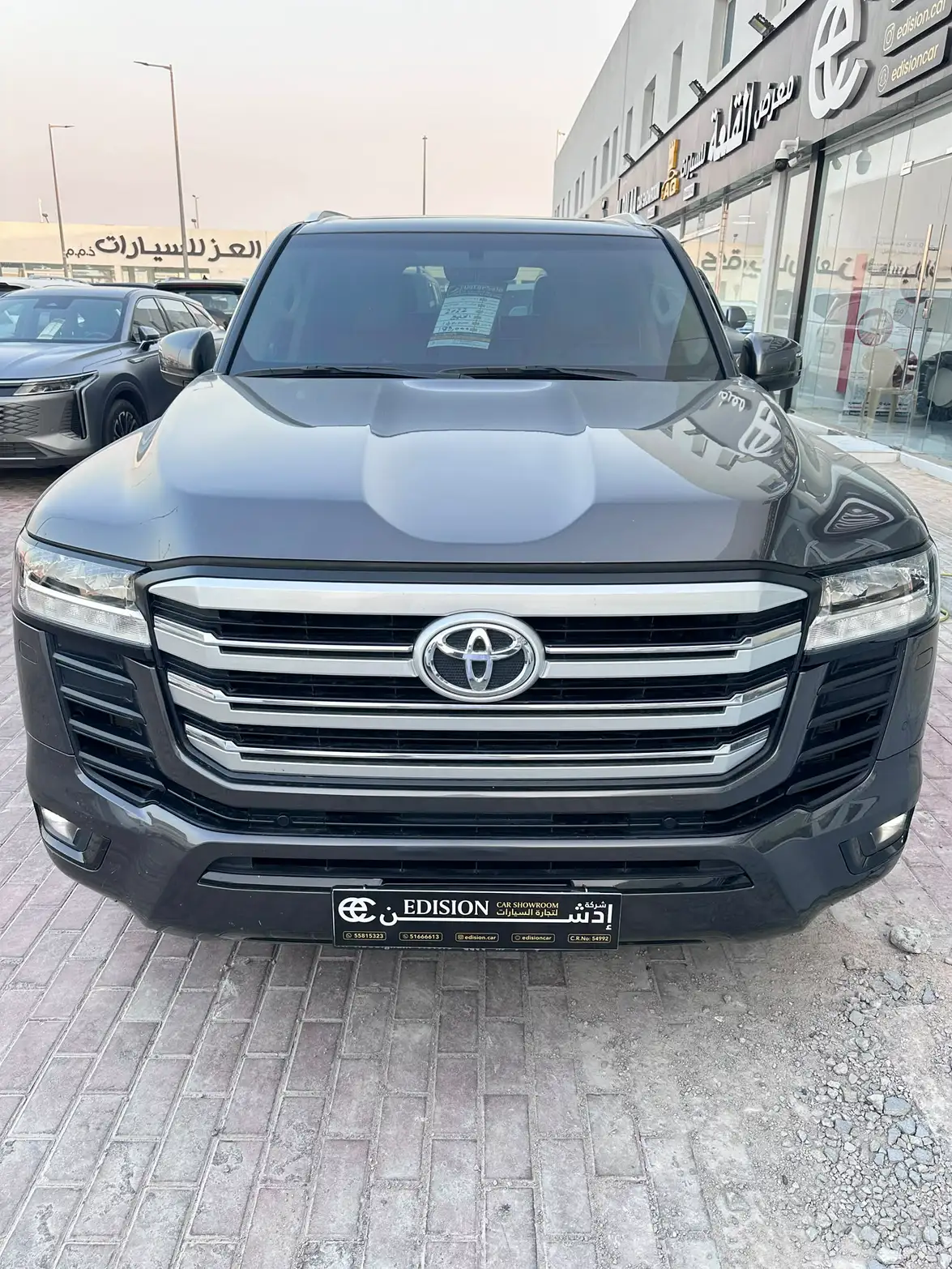 Toyota Land Cruiser GXR 2022
