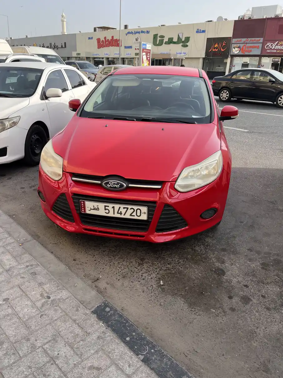 Ford Focus Sedan 2012