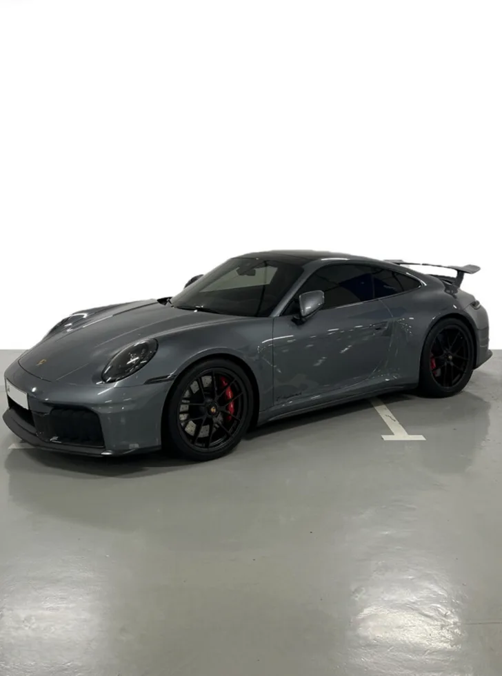 Porsche 911 CARRERA GTS 2025