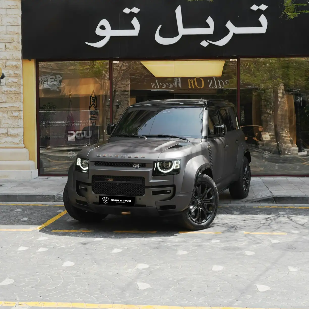 Landrover DEFENDER HSE 2025