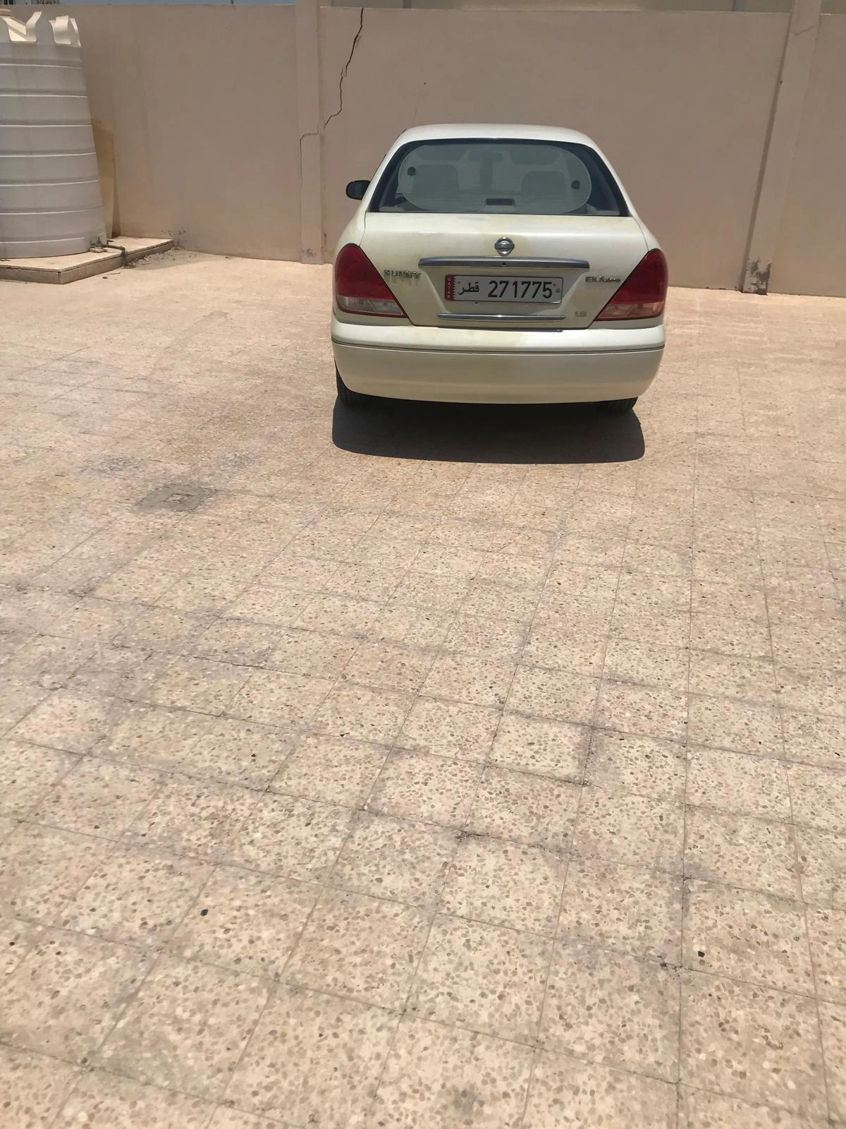 Nissan Sunny Super Salon  2004