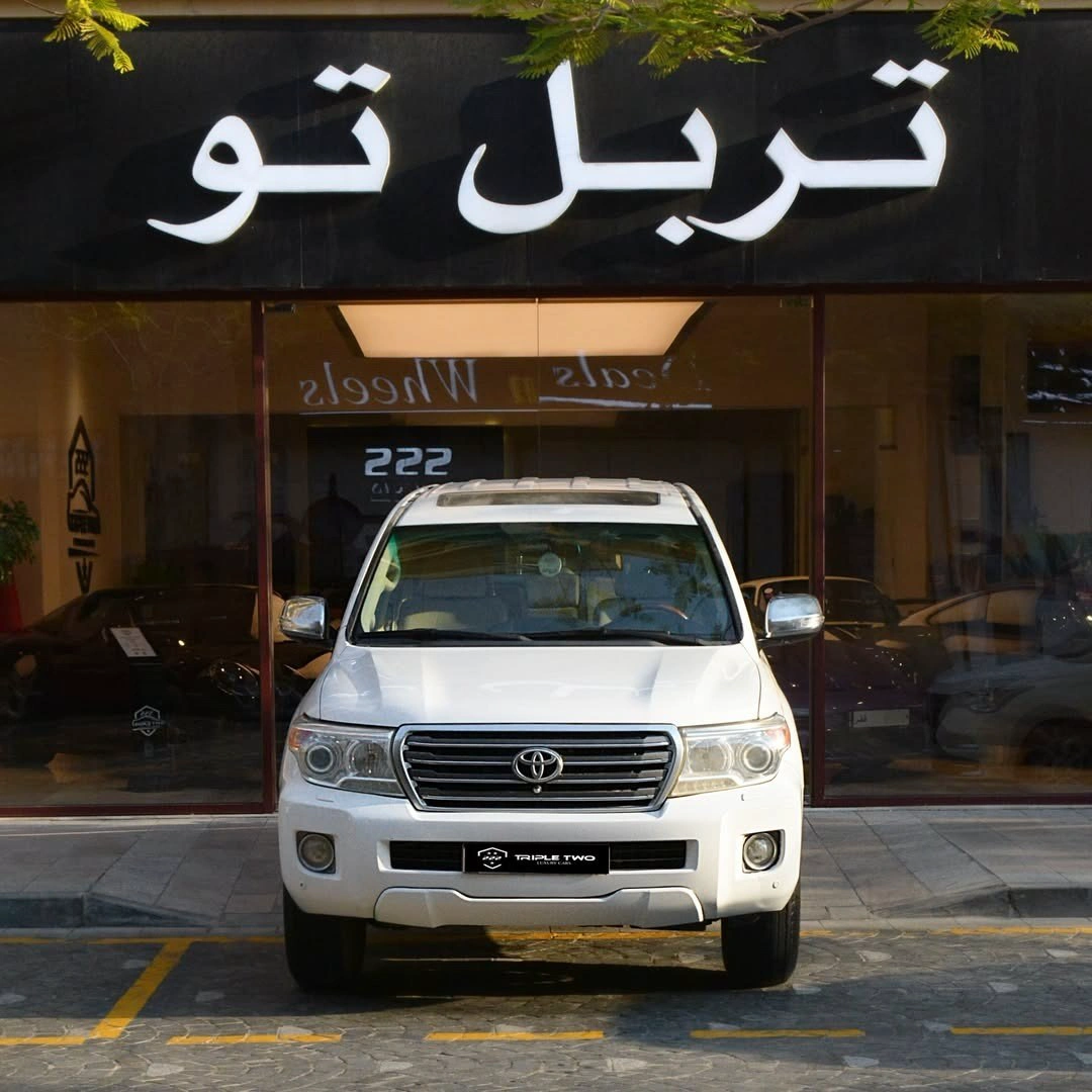 Toyota Land Cruiser VXR 2014 — photo 2 for sale in Qatar