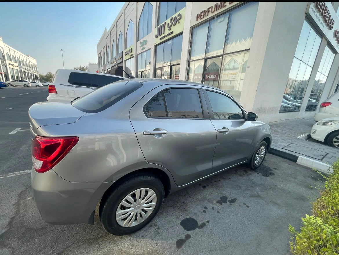 Suzuki DZIRE 2022