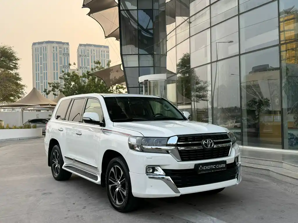Toyota Land Cruiser GXR 2021
