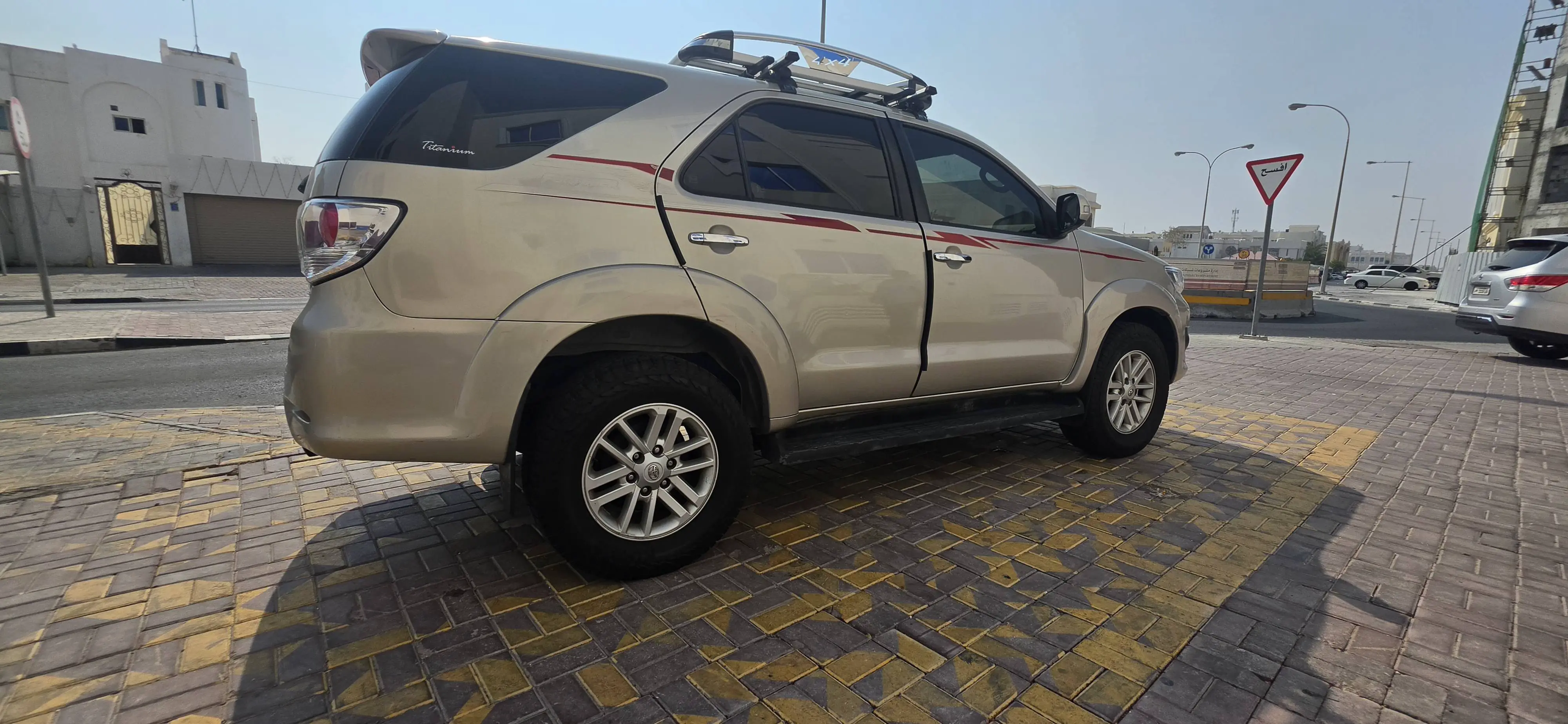 Toyota Fortuner 2015
