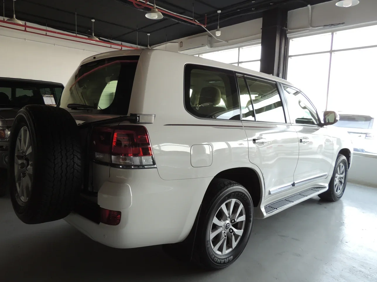 Toyota Land Cruiser GXR 2021 — photo 3 for sale in Qatar