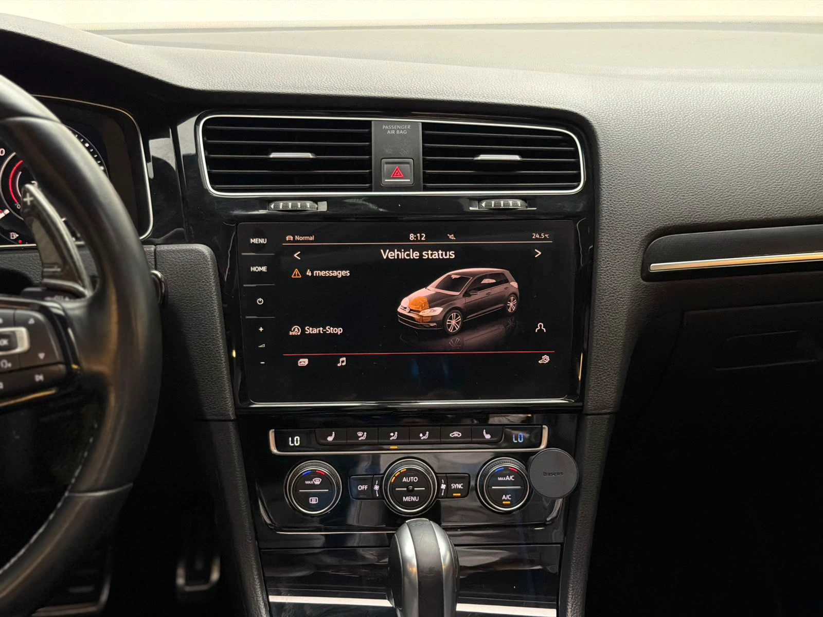 Volkswagen Golf 2018 — photo 18 for sale in Qatar