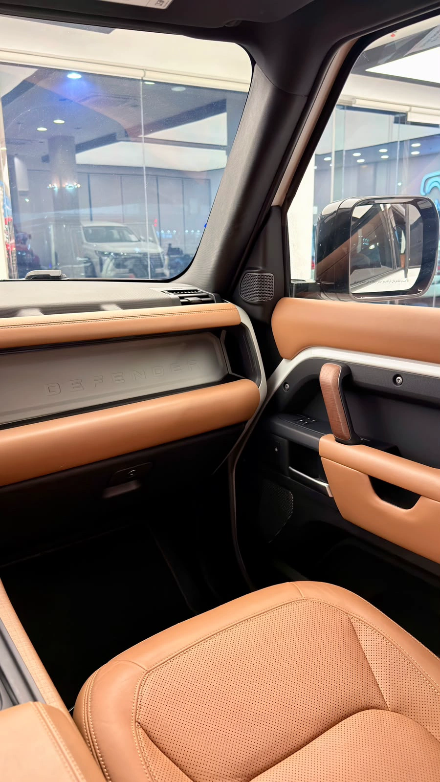 Landrover DEFENDER 110X 2023 — photo 9 for sale in Qatar