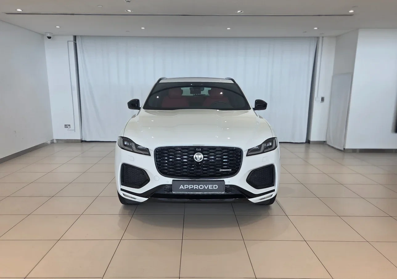 Jaguar F-PACE 2024