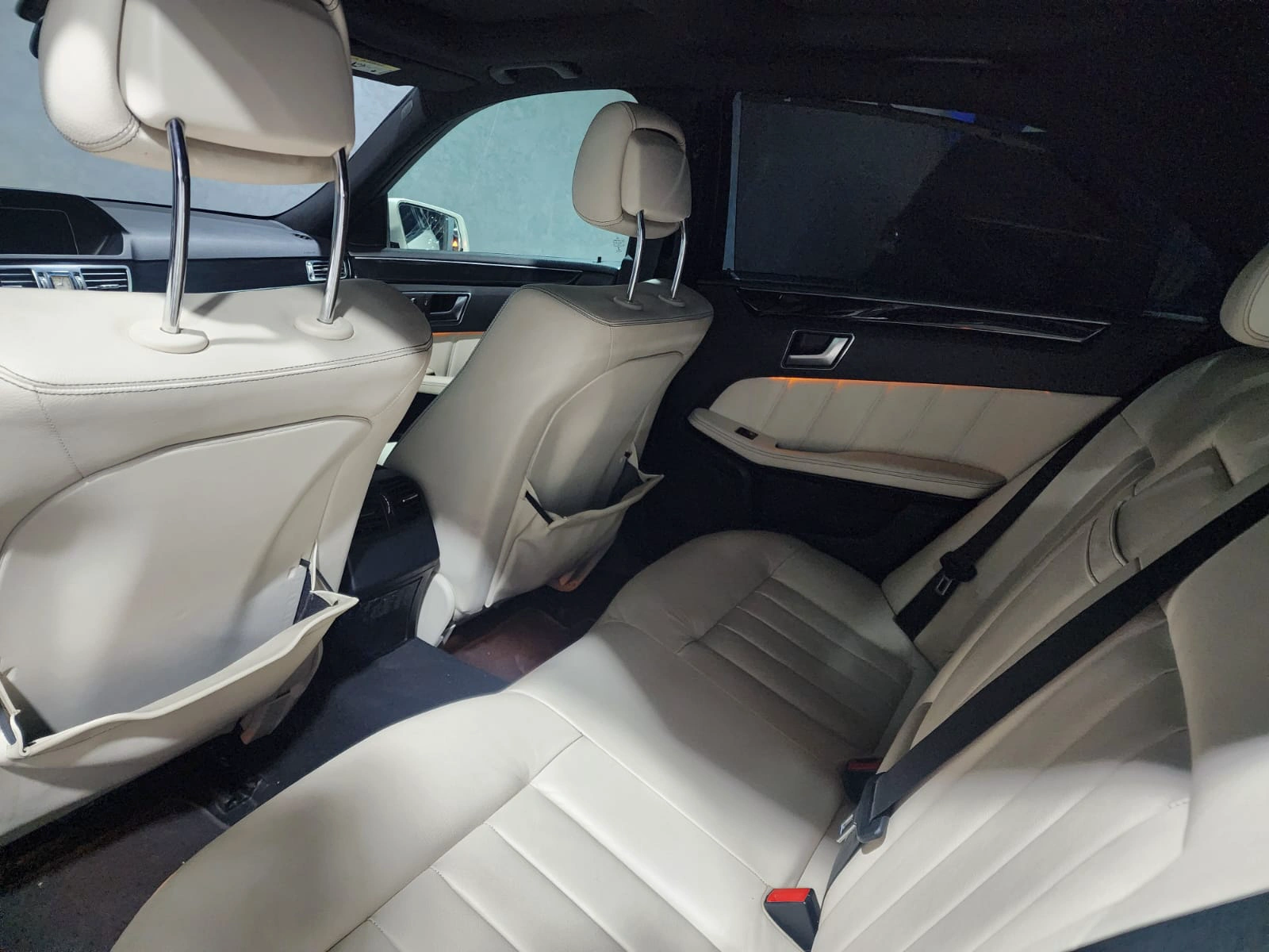 Mercedes E300 2014 — photo 3 for sale in Qatar