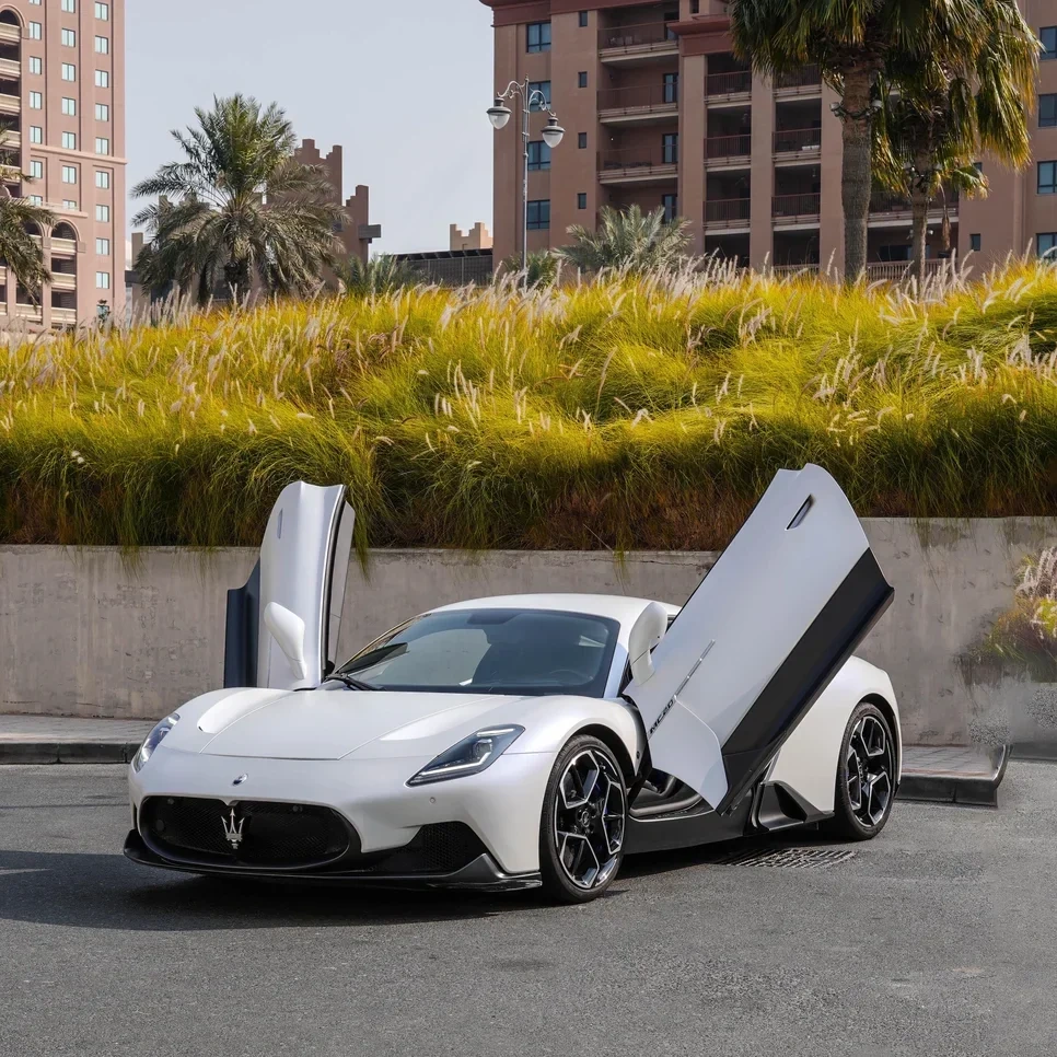 Maserati MC20 2022