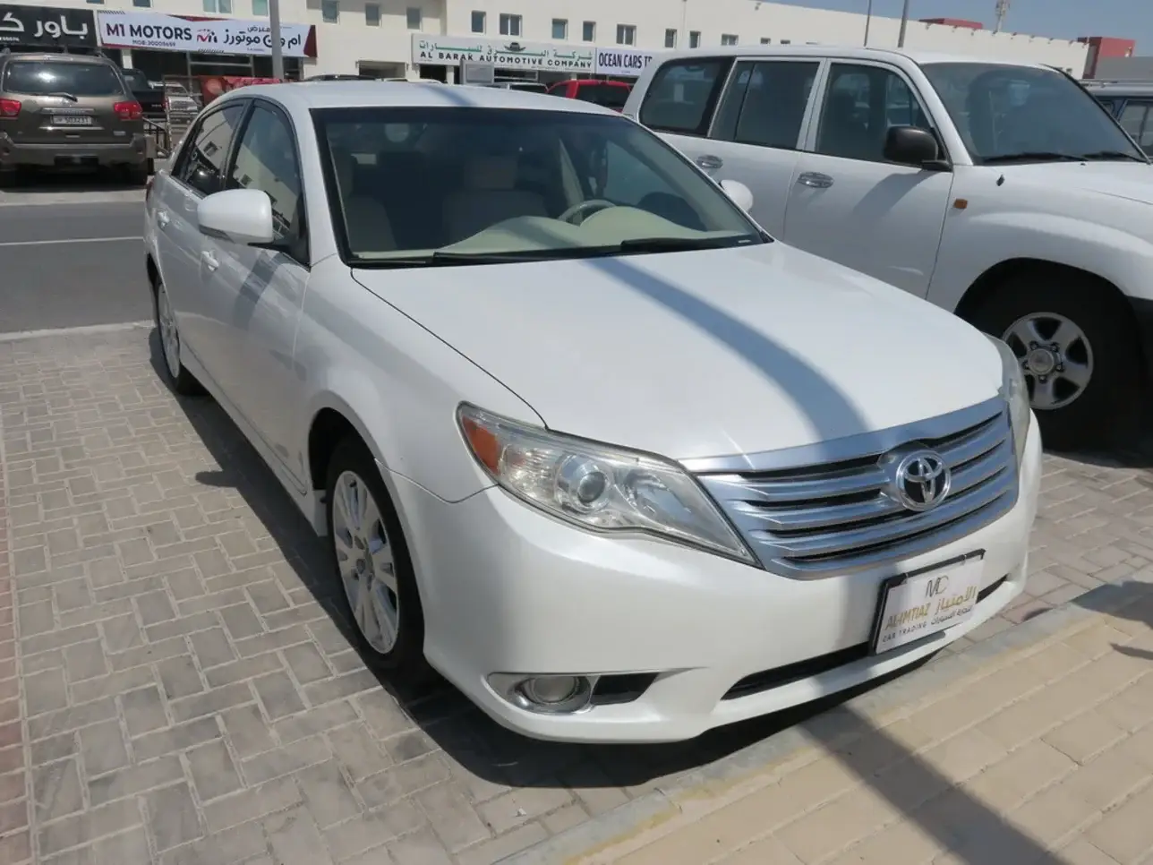 Toyota Avalon 2011