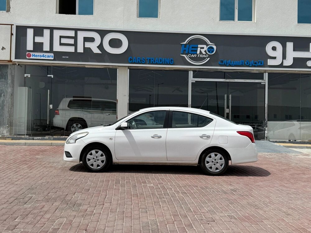 Nissan Sunny 2022
