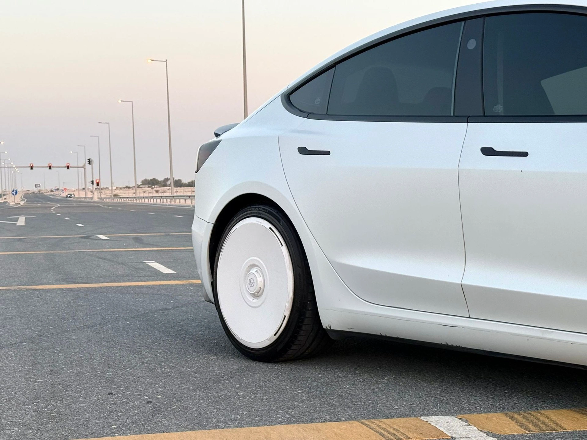 Tesla Model 3 2024 — photo 11 for sale in Qatar