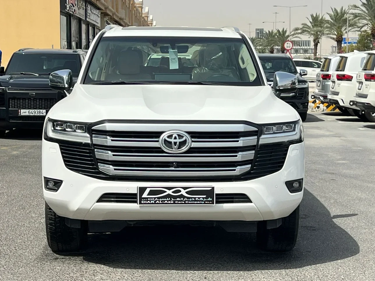 Toyota Land Cruiser VX 2023 — photo 2 for sale in Qatar