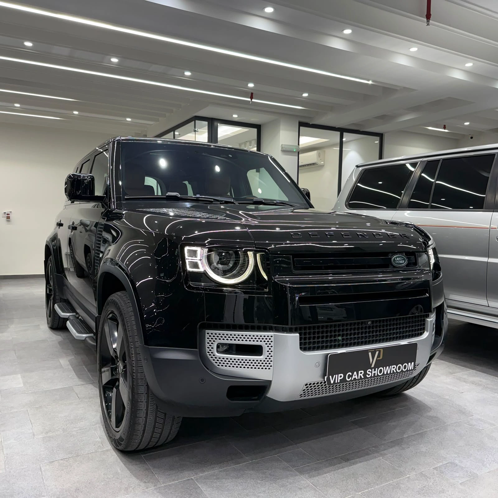 Landrover DEFENDER 110HSE-PHEV 2024
