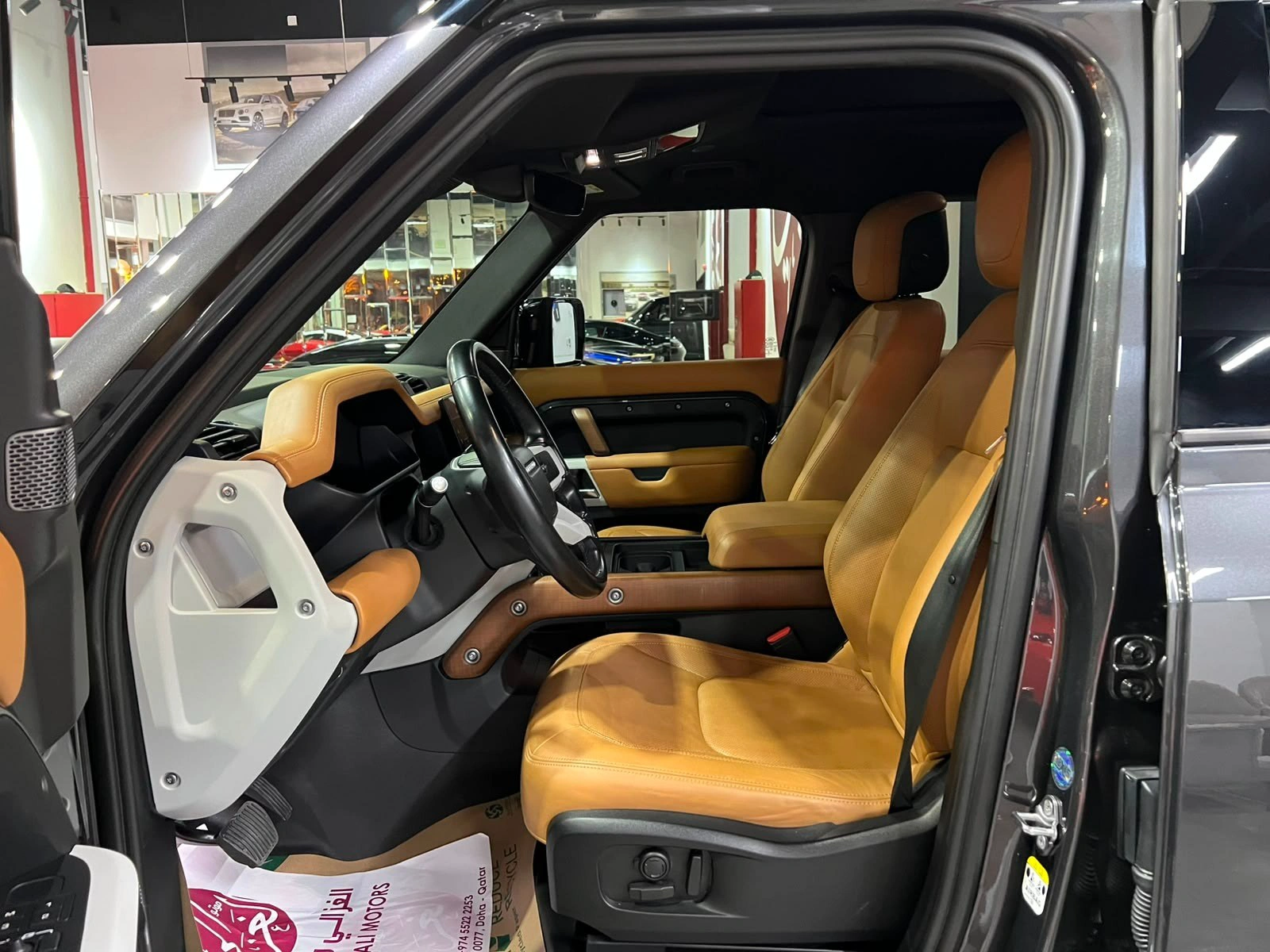 Landrover DEFENDER HSE 2023 — photo 4 for sale in Qatar