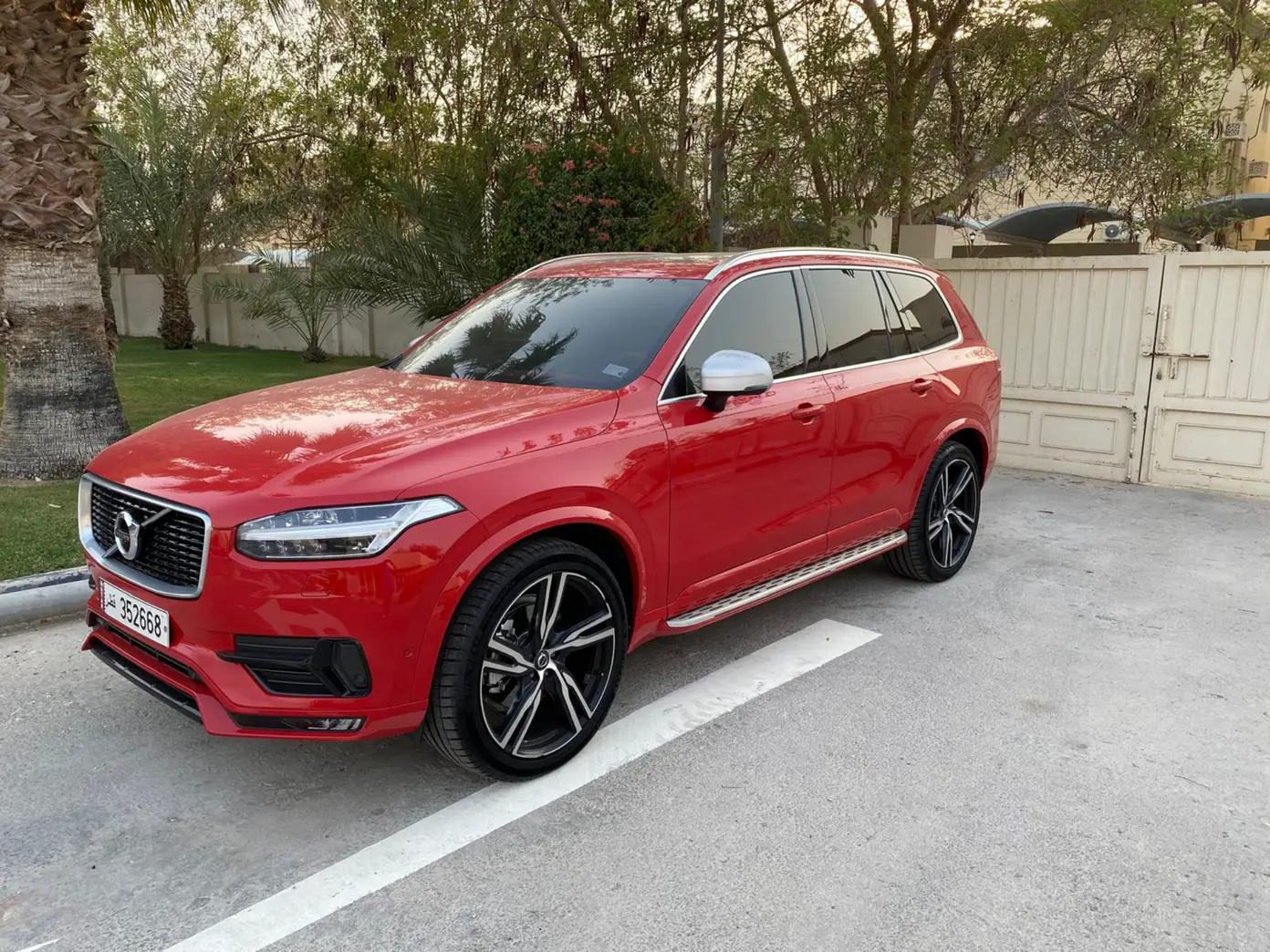 Volvo XC90 R design  2017