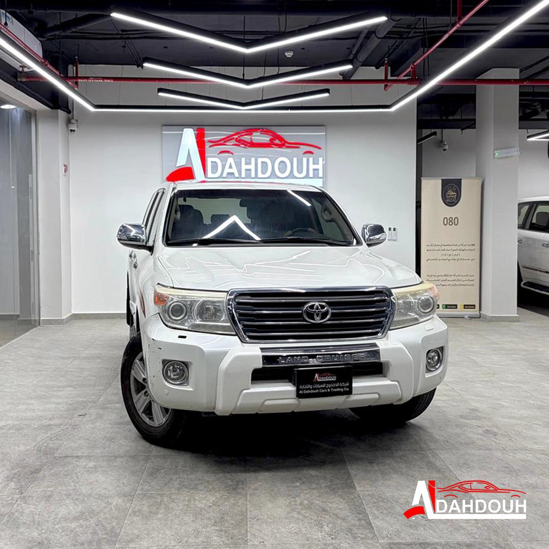 Toyota Land Cruiser GXR 2013