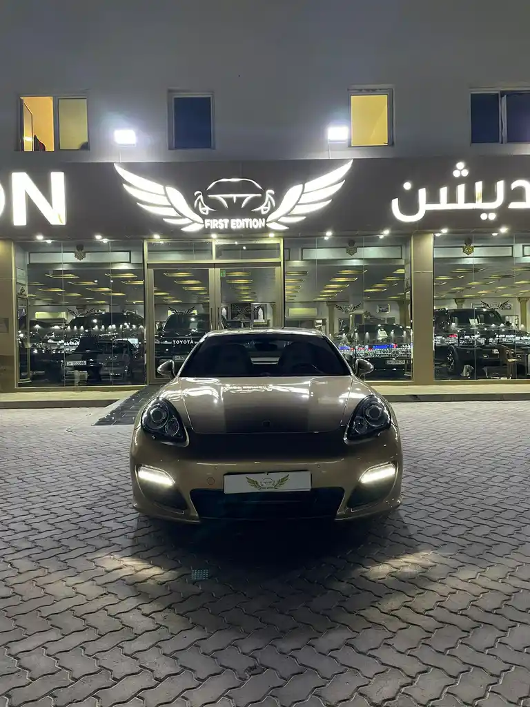 Porsche Panamera 2012