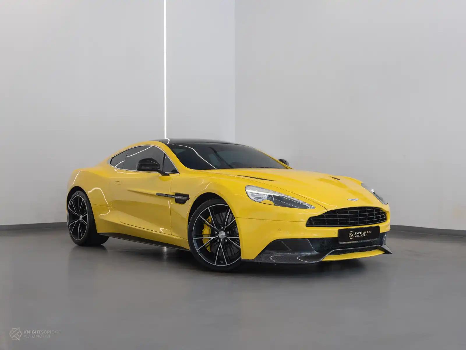 Aston Martin VANQUISH 2018