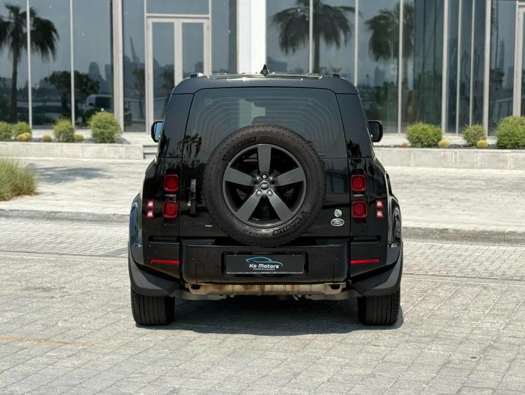 Landrover DEFENDER HSE 2023