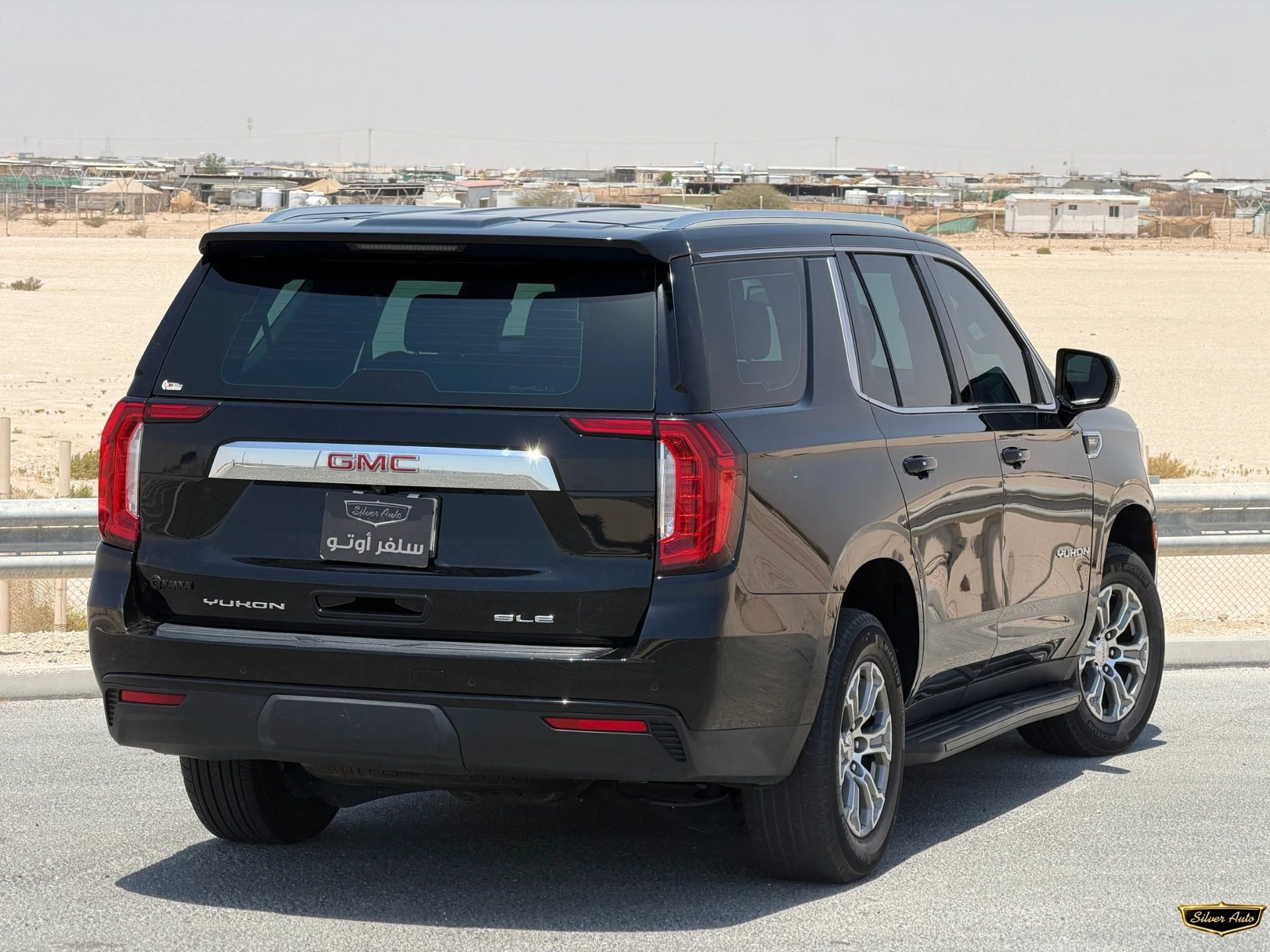 GMC Yukon SLE 2023 — photo 4 for sale in Qatar