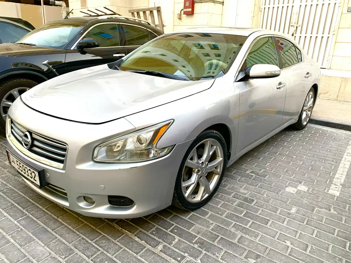 Nissan Maxima 2012