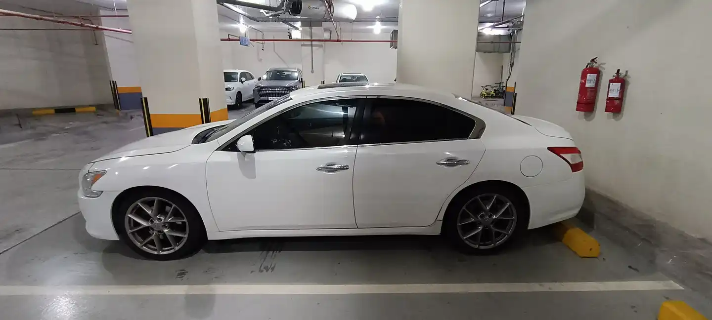 Nissan Maxima 2011 2011