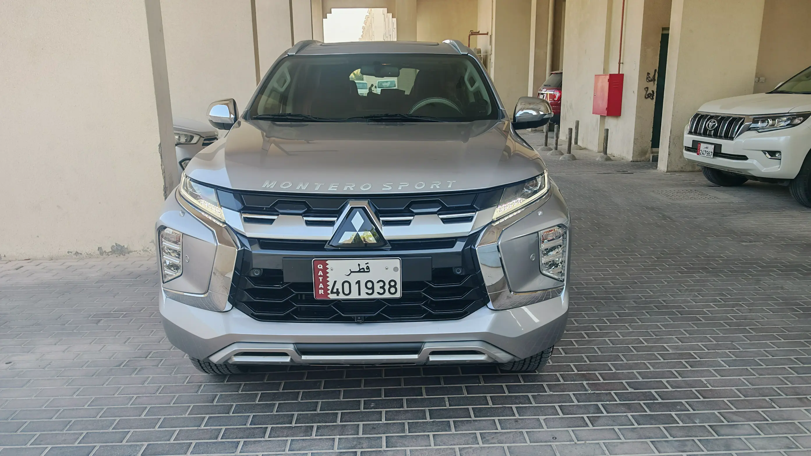 Mitsubishi Montero SUV 2023