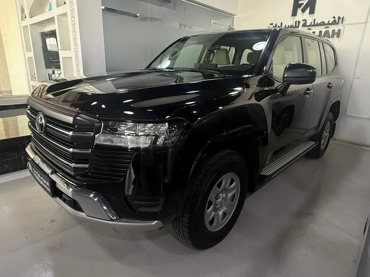 Toyota Land Cruiser GX 2023