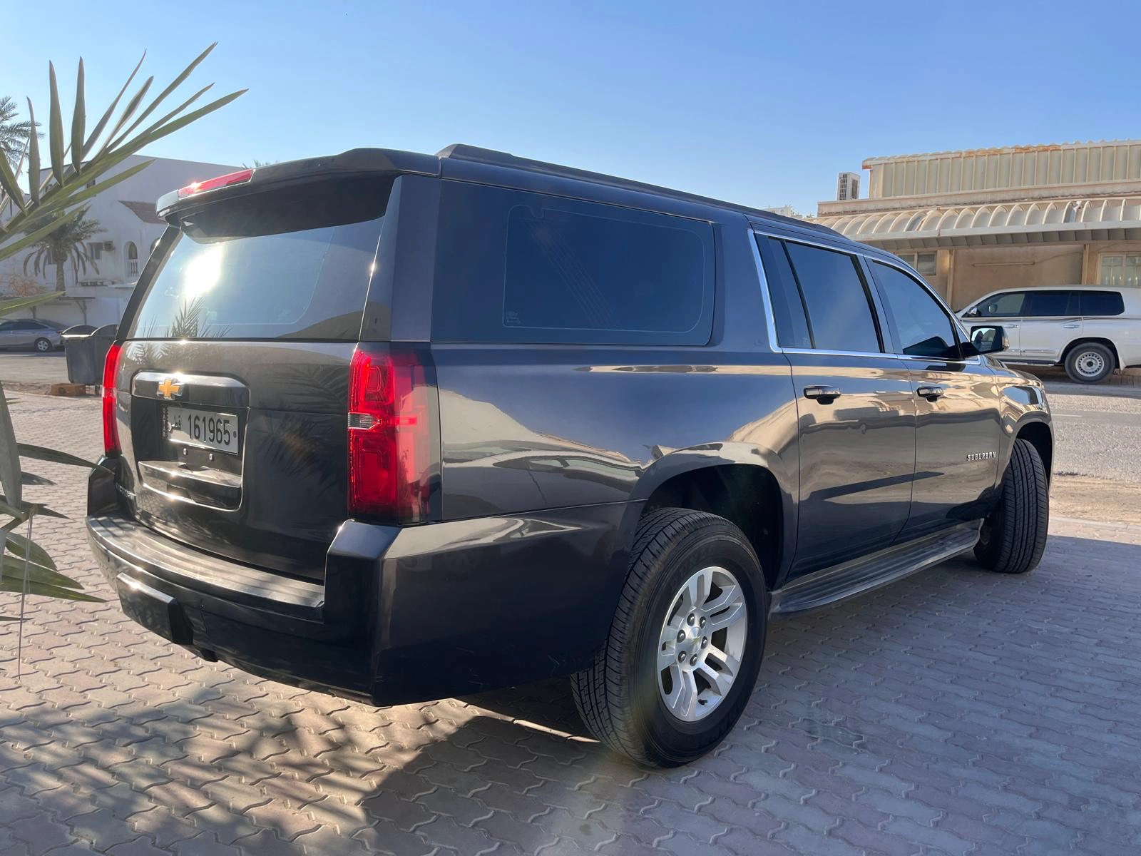 Chevrolet Suburban 2015