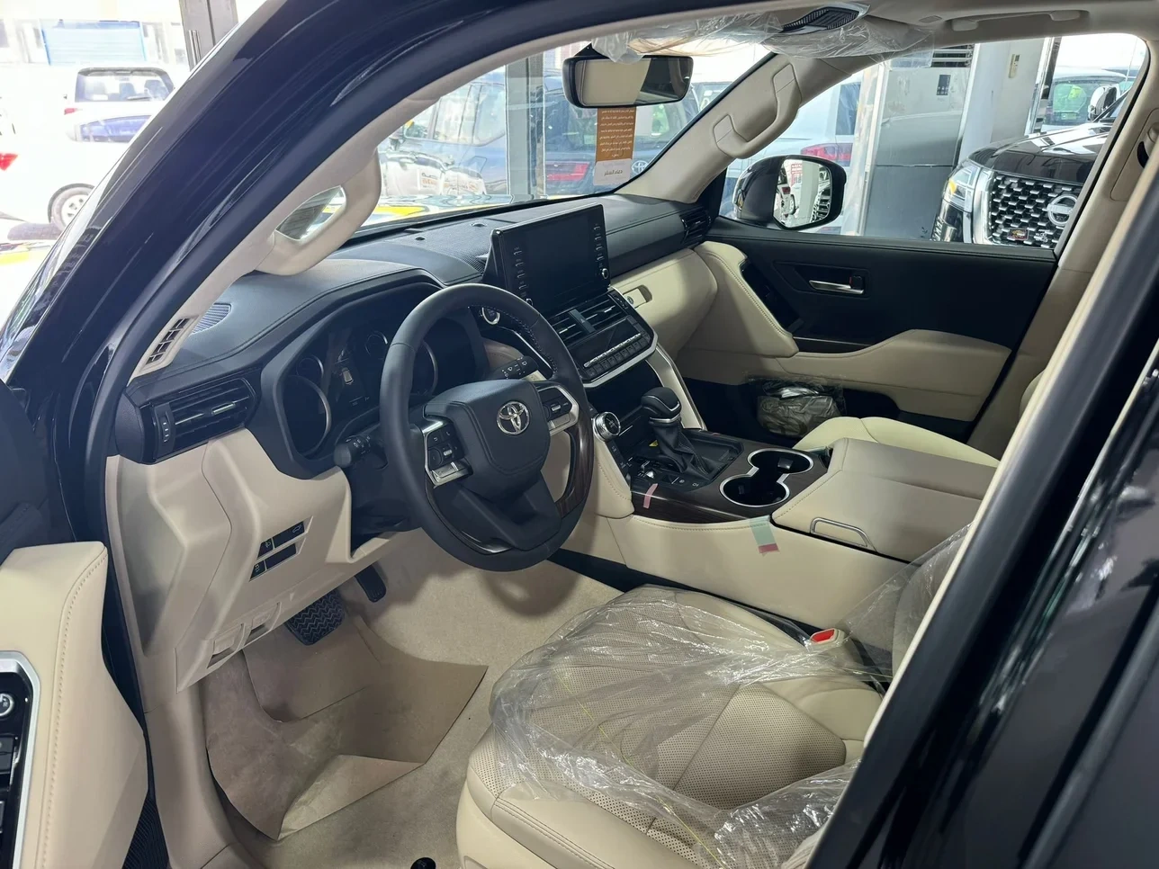 Toyota Land Cruiser GXR 2024
