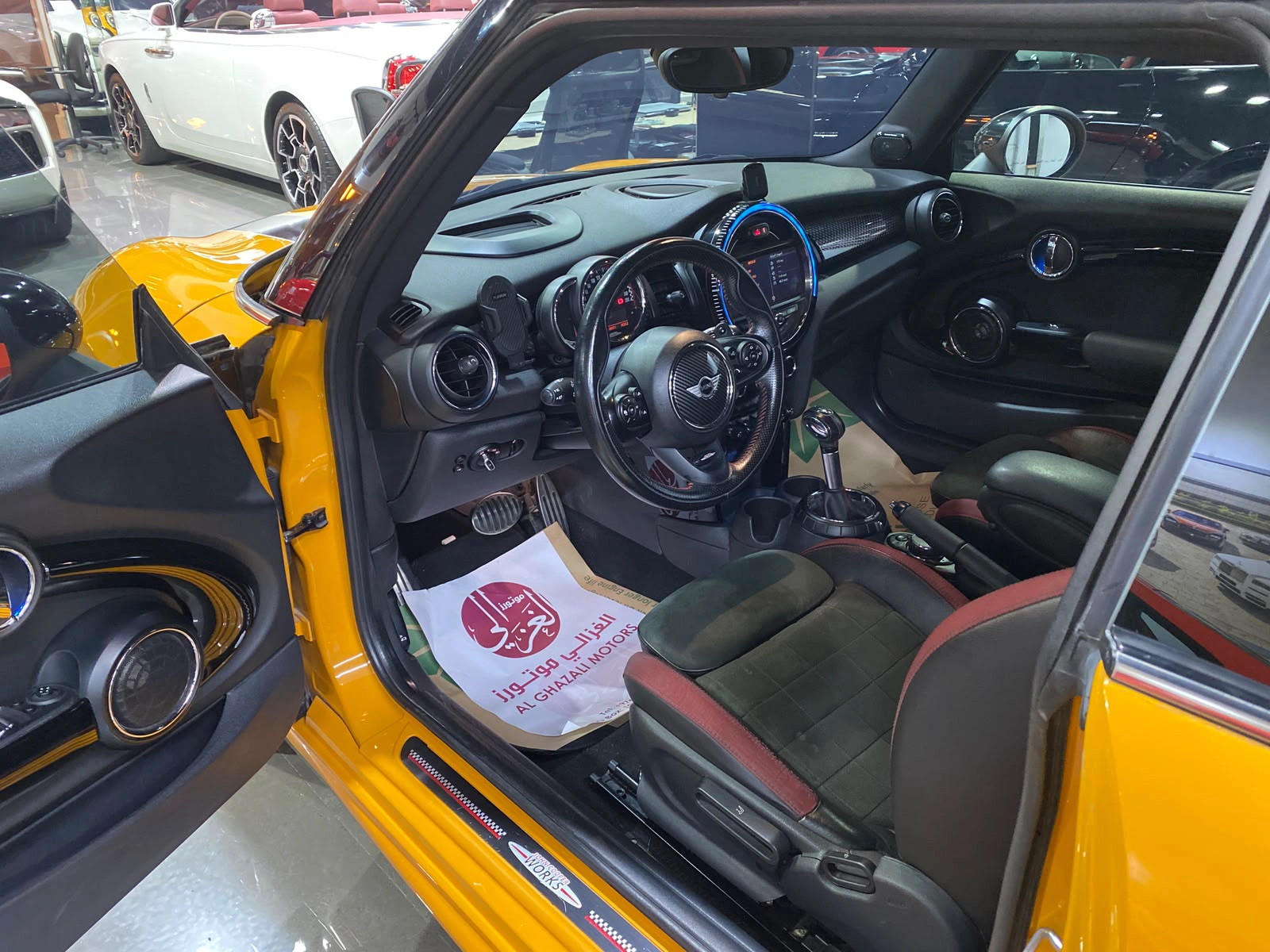 Mini Cooper 2016 — photo 4 for sale in Qatar