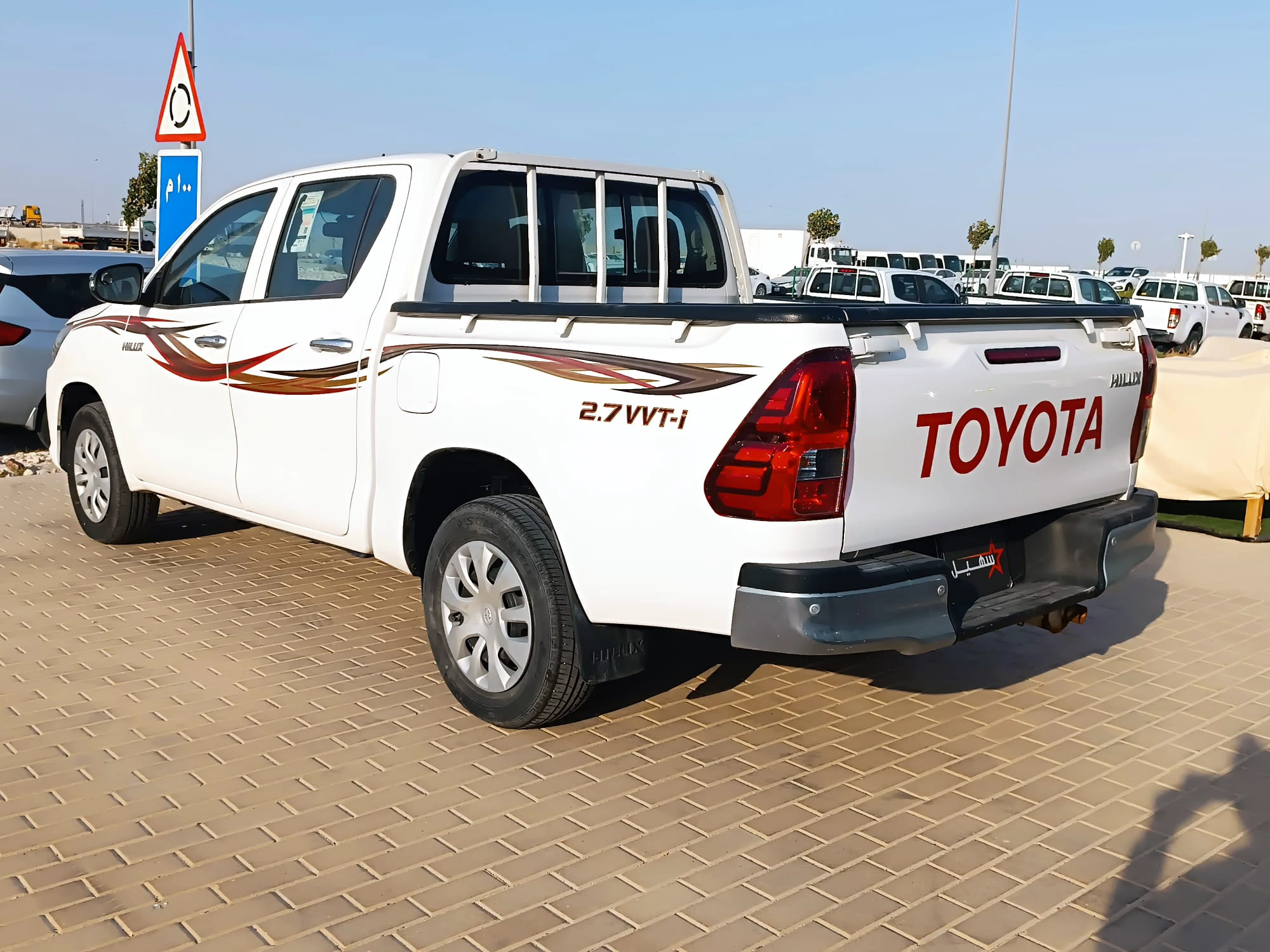 Toyota Hilux 2022 — photo 7 for sale in Qatar