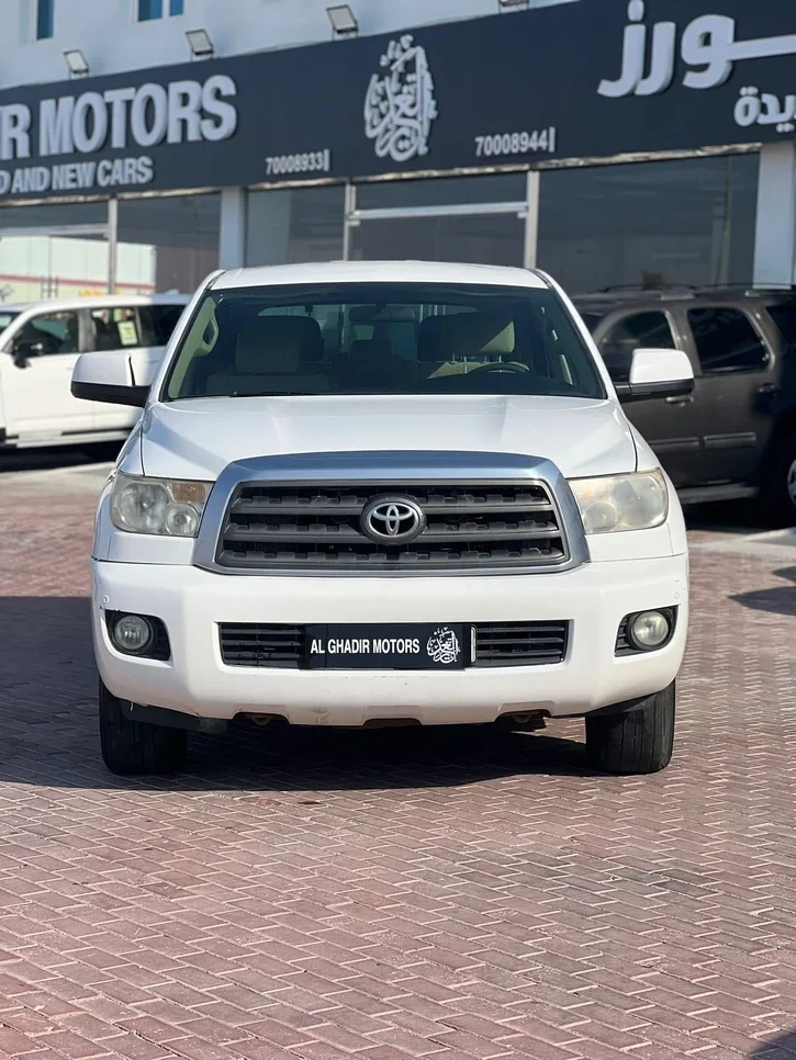 Toyota Sequoia 2013 — photo 2 for sale in Qatar