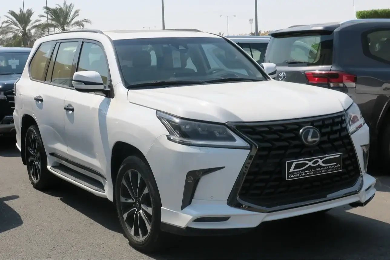 Lexus LX 570 2021
