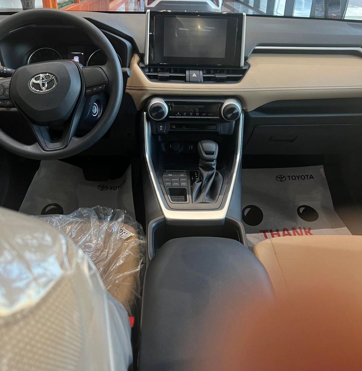 Toyota Rav 4 4 wheel drive 2024