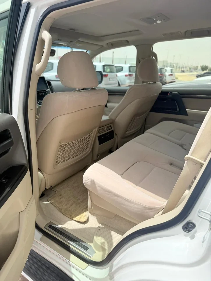 Toyota Land Cruiser 2019 — photo 8 for sale in Qatar