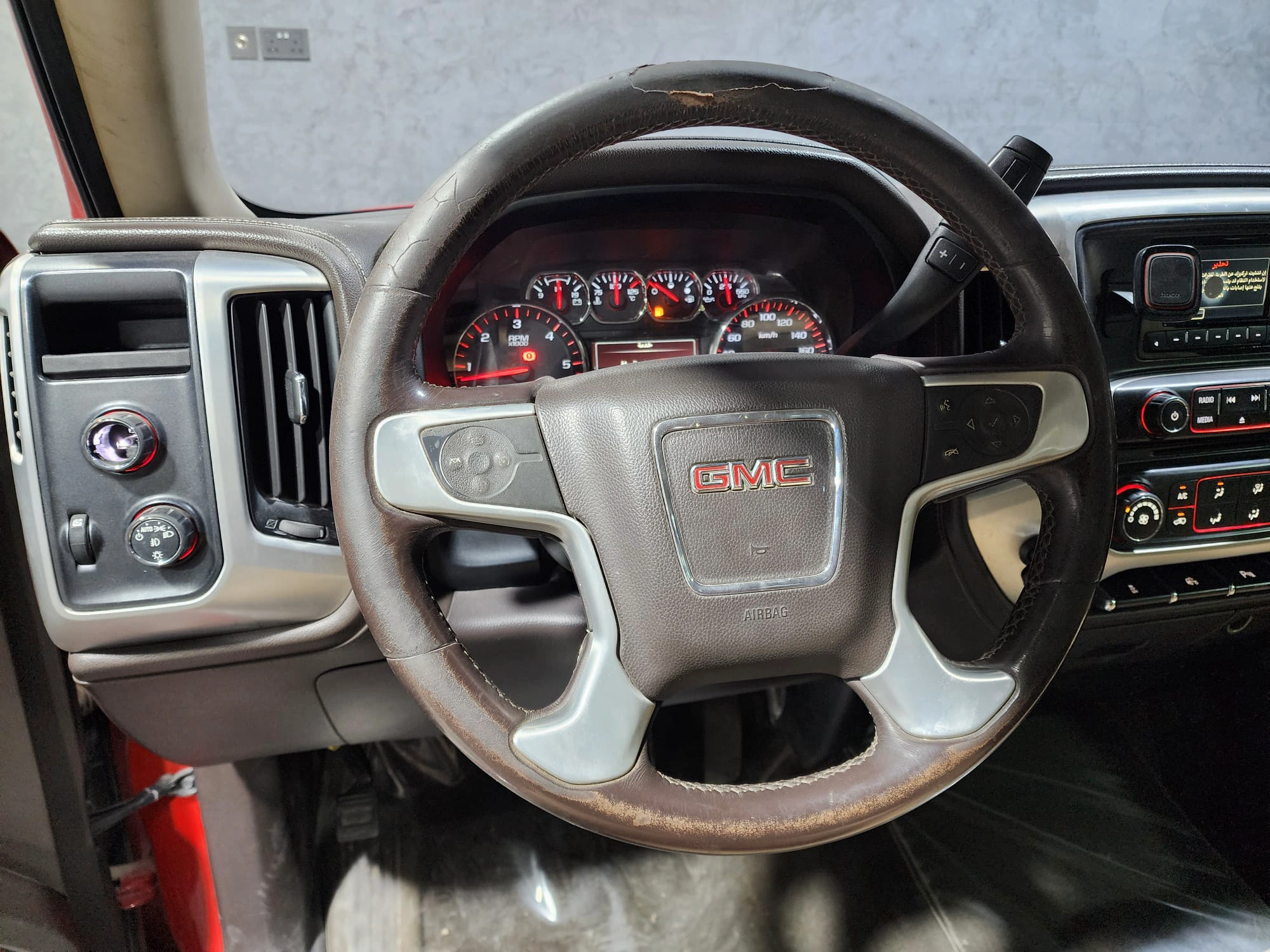 GMC Sierra 2014 — photo 5 for sale in Qatar