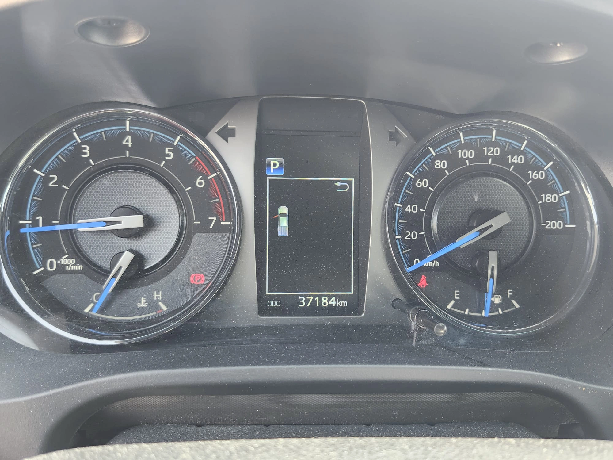 Toyota Hilux 2021 — photo 7 for sale in Qatar