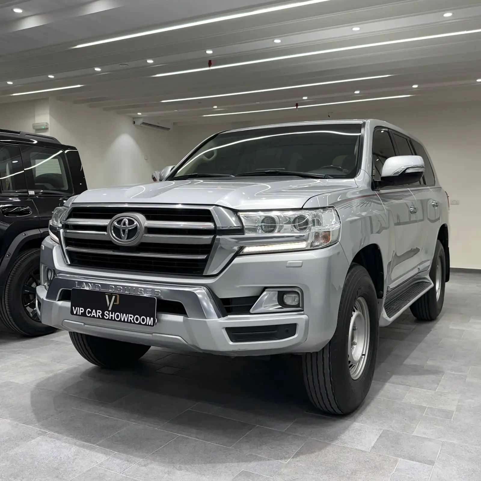 Toyota Land Cruiser GXR 2019