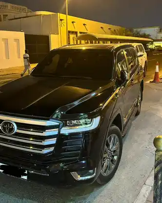 Toyota Land Cruiser VXR 2024
