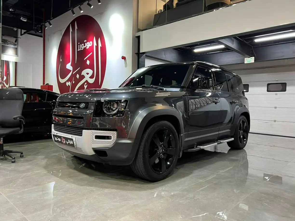 Landrover DEFENDER HSE 2023