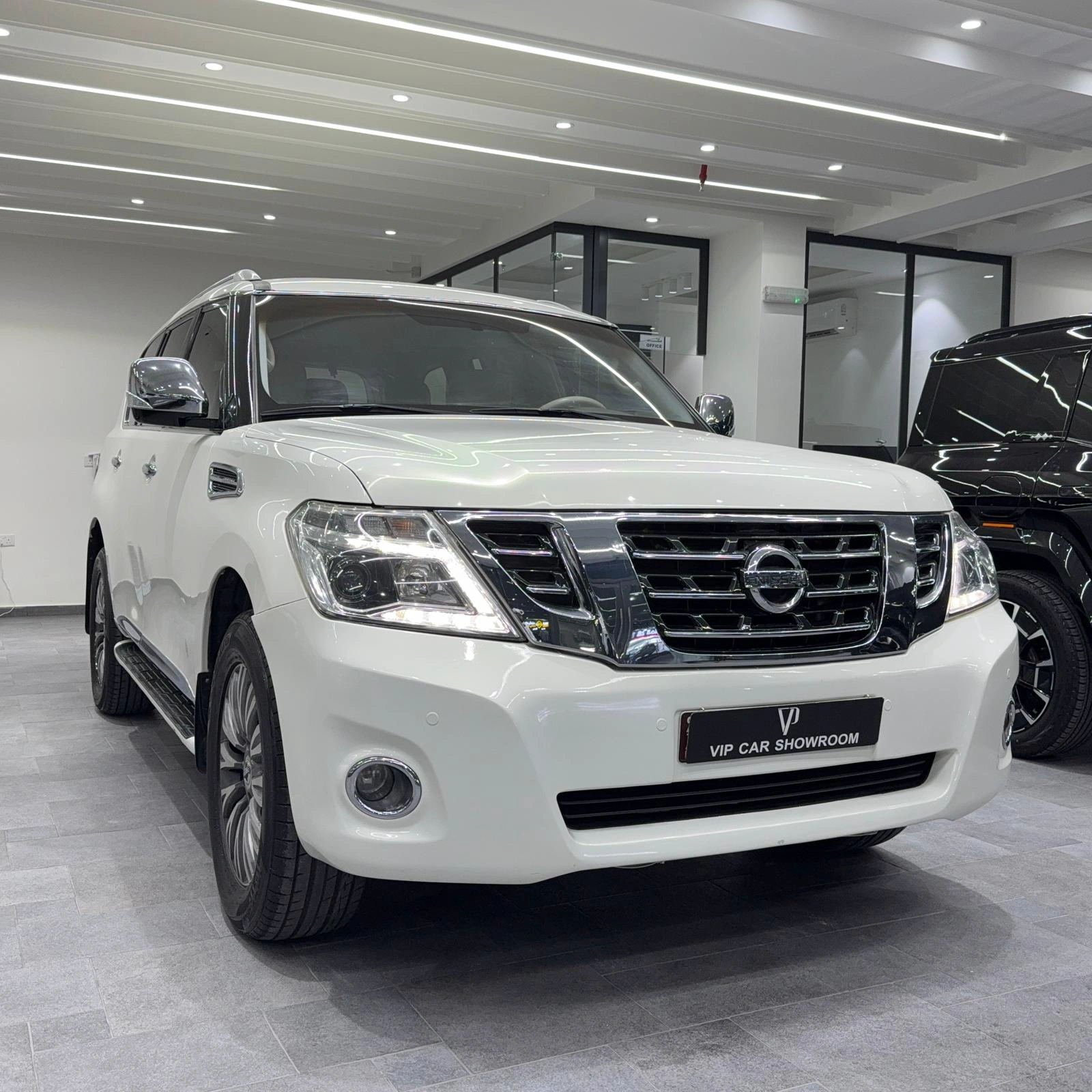 Nissan Patrol 2010 — photo 1 for sale in Qatar